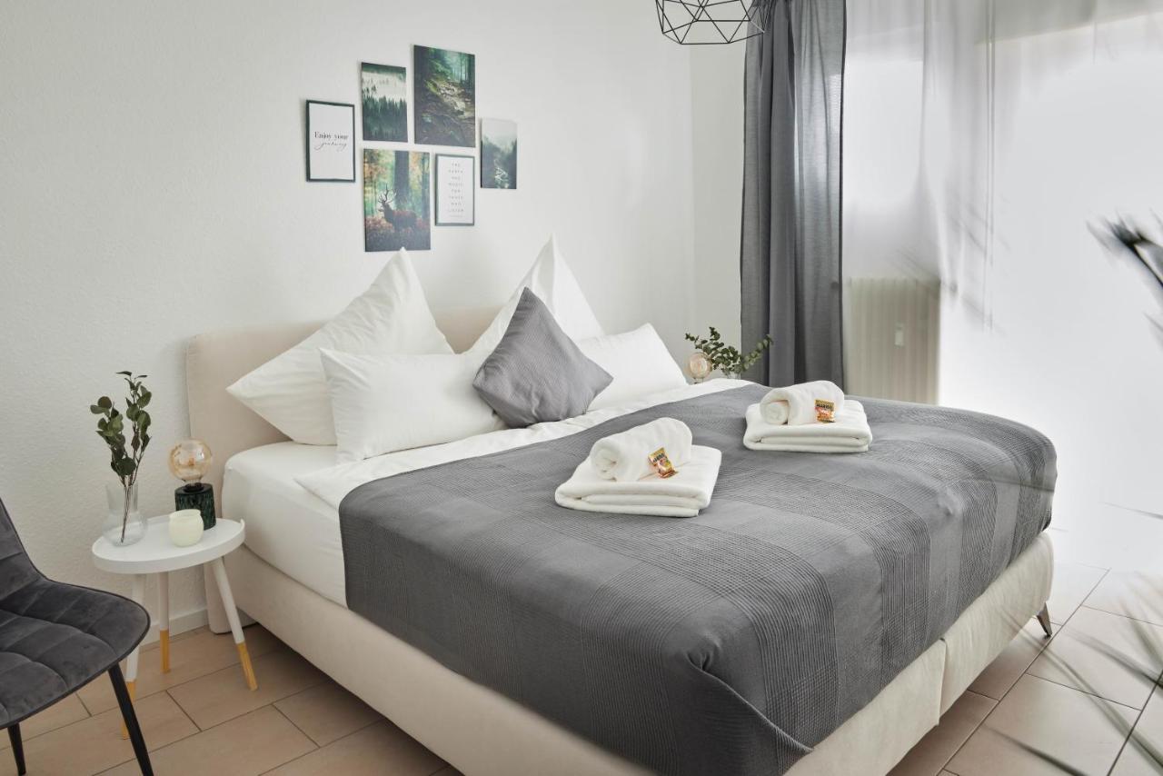 Ajko Homes - Design Apartment - Parkplatz - Balkon - Netflix - 6 Pers Walldorf  Kültér fotó