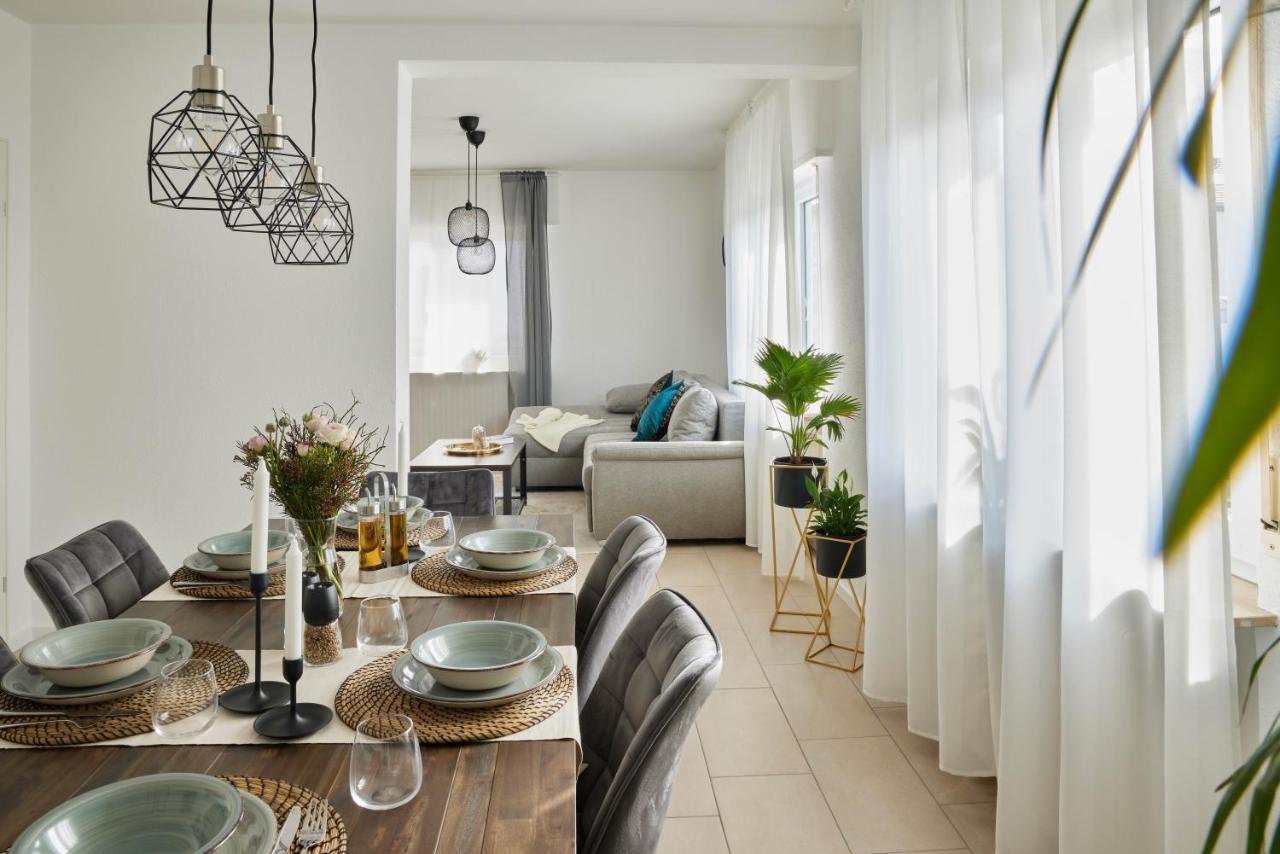 Ajko Homes - Design Apartment - Parkplatz - Balkon - Netflix - 6 Pers Walldorf  Kültér fotó