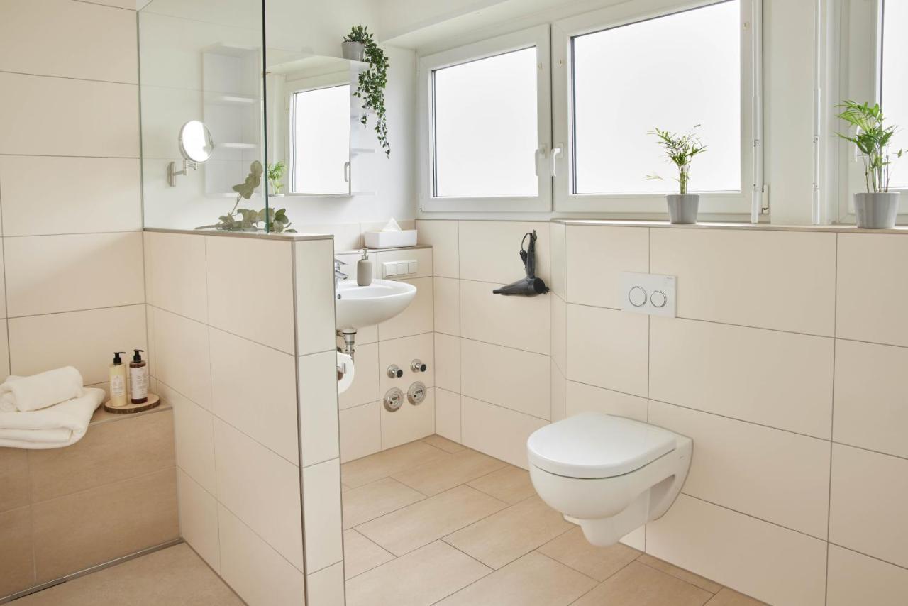 Ajko Homes - Design Apartment - Parkplatz - Balkon - Netflix - 6 Pers Walldorf  Kültér fotó